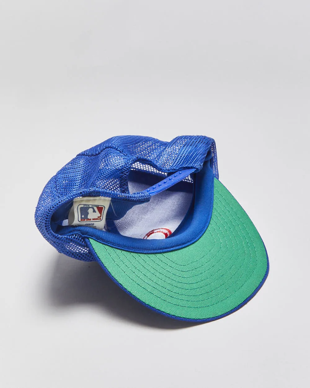 Vintage 1980s ANNCO Chicago Cubs MLB Flat Brim Trucker Hat - M/L sold by Rokit product image thumbnail 5