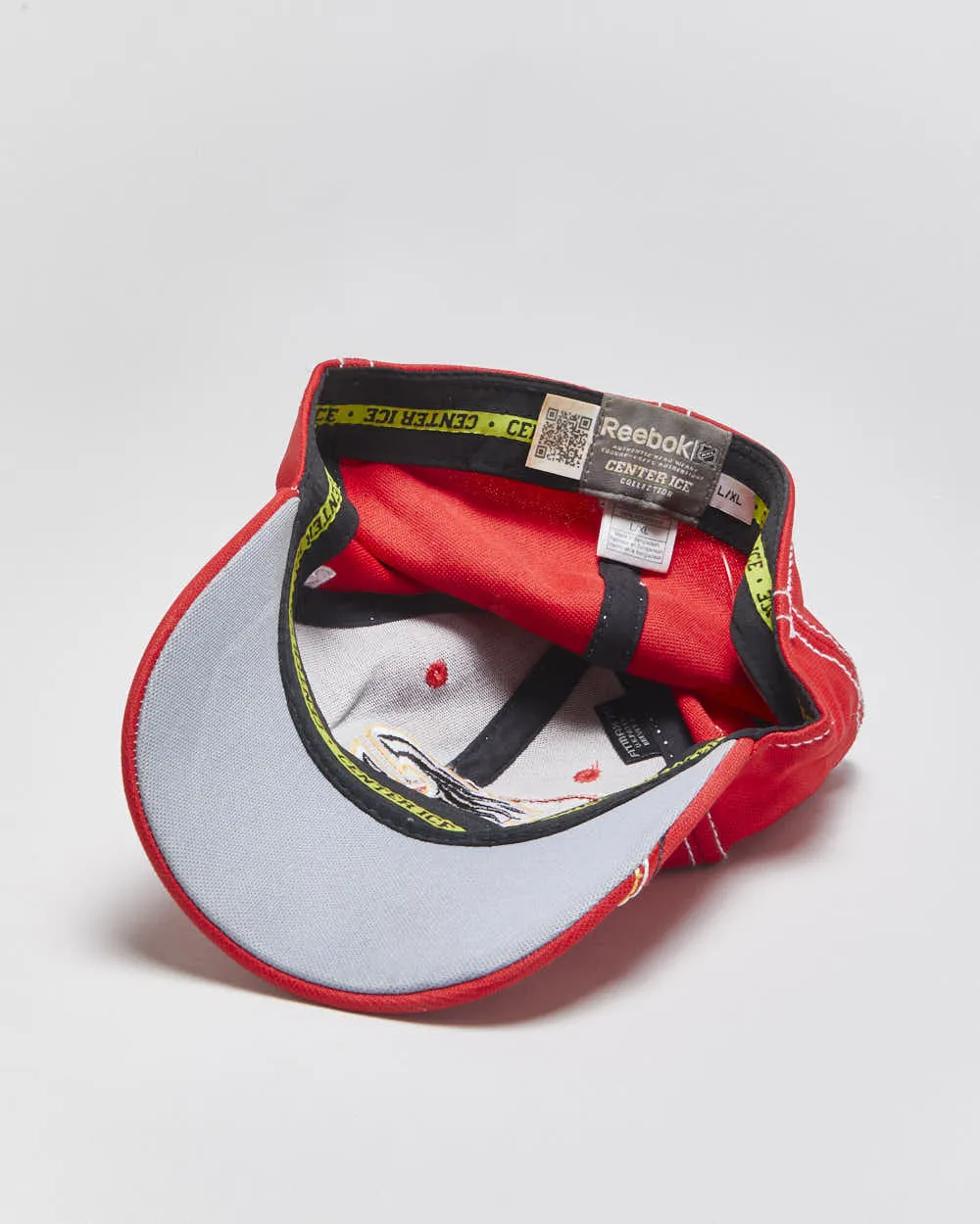 Vintage Y2K 00s Reebok Centre Ice Calgary Flames Contrast Stitch Fitmax'70 NHL Baseball Cap - L/XL sold by Rokit product image thumbnail 5