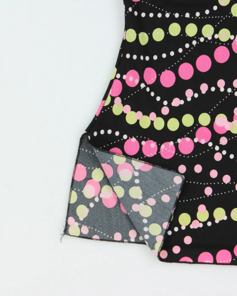 Vintage Y2K 2000s Moa Moa Spotty Ruffle Cami Top - M sold by Rokit product image thumbnail 4