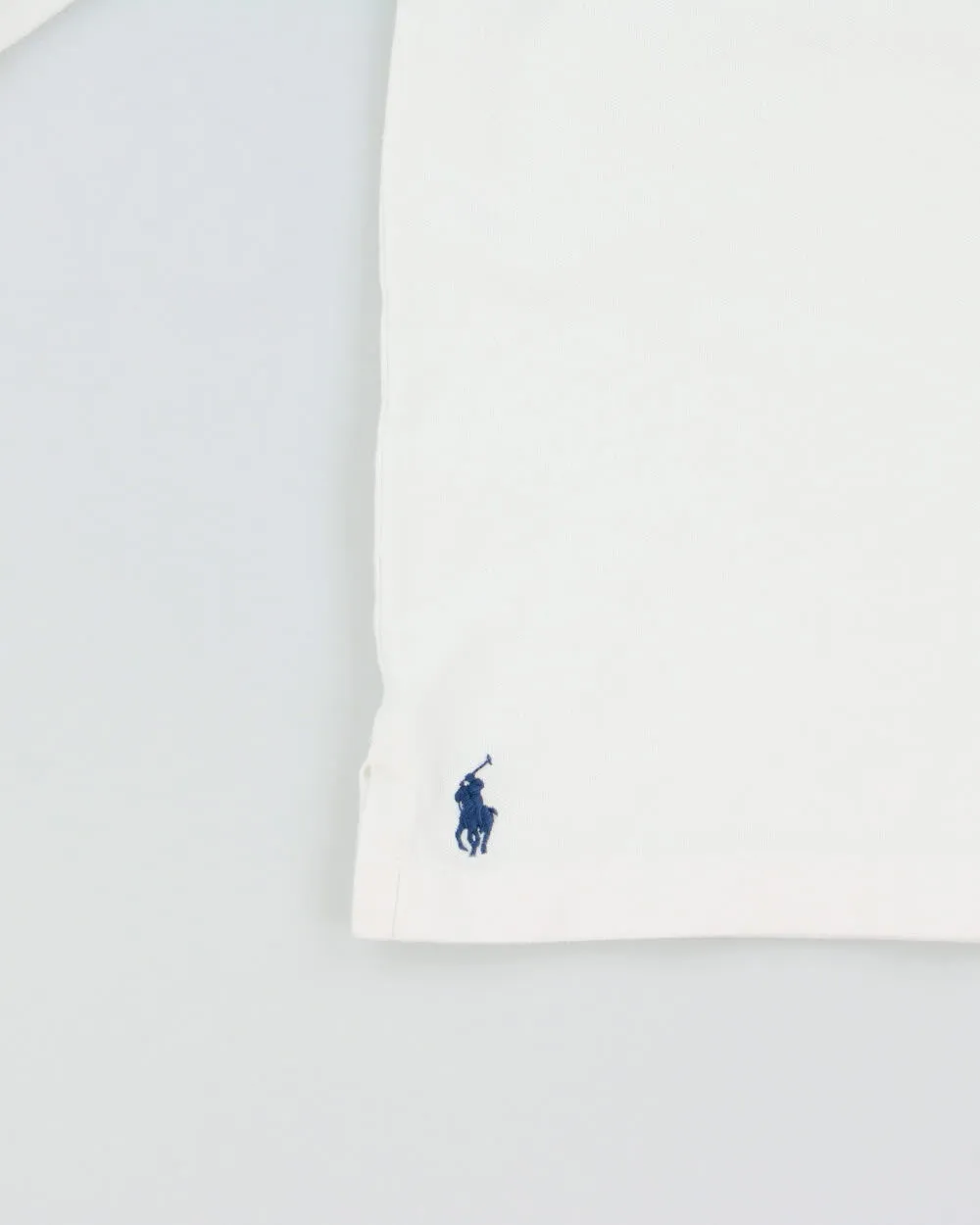 Vintage Polo Ralph Lauren Featherweight Mesh Long Sleeve Button Cuff Pocket Polo Shirt - L sold by Rokit product image thumbnail 5