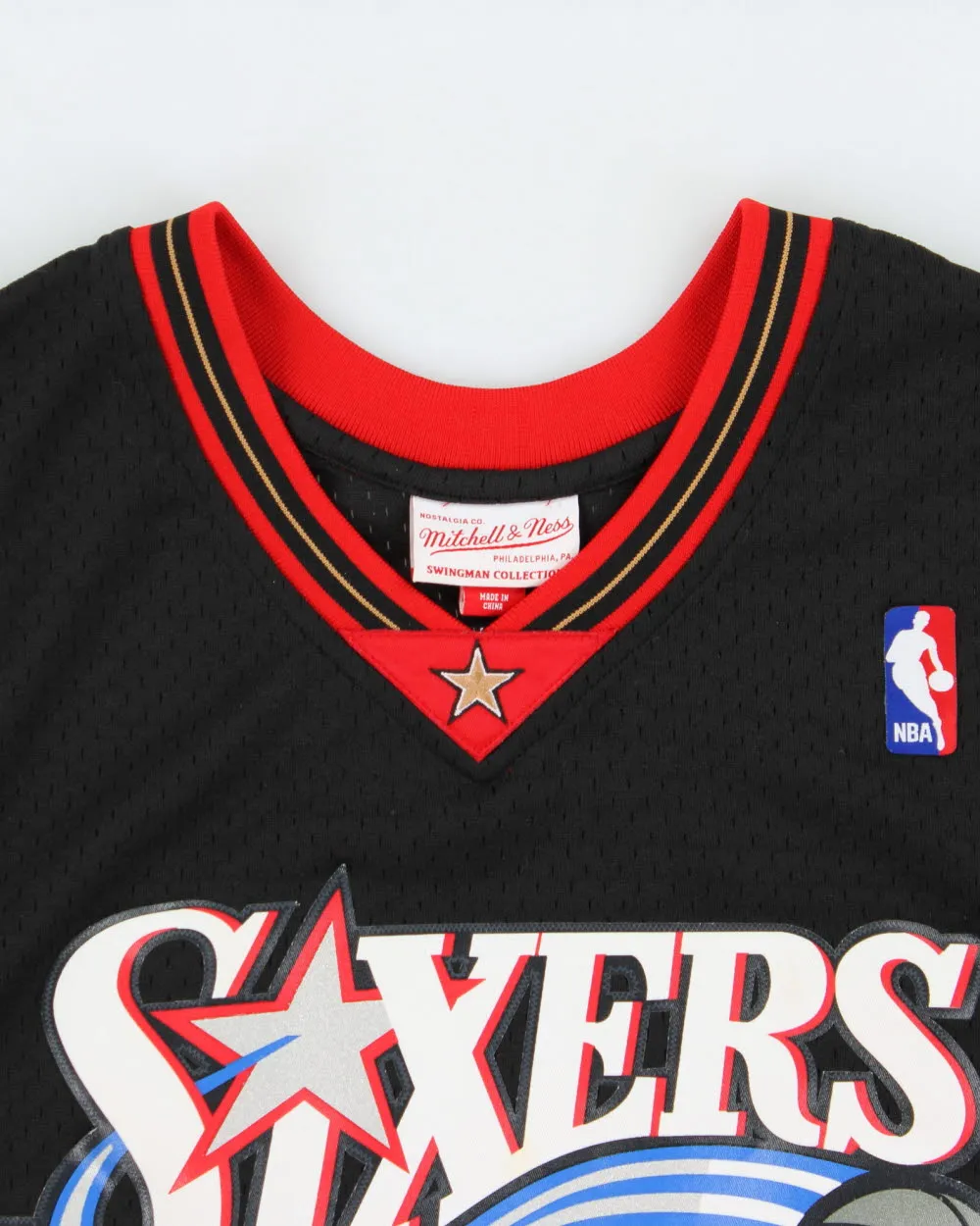 Vintage Mitchell & Ness Hardwood Classics 2000-01 Philadelphia 76ers Allen Iverson NBA Swingman Home Jersey - M sold by Rokit product image thumbnail 5