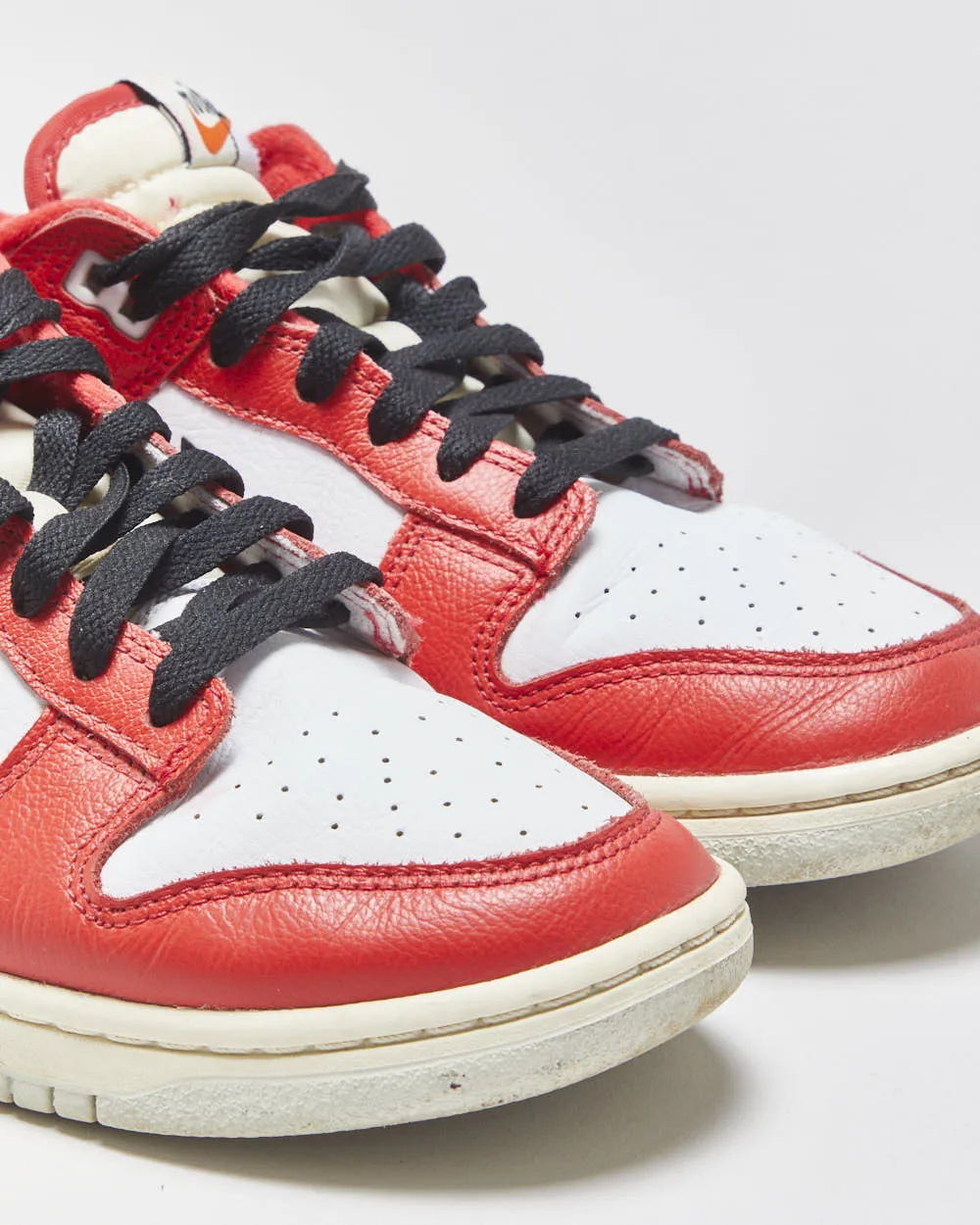 2023 Nike Dunk Low Premium 'Split Chicago' University Red Calfskin Leather Trainers - UK7 sold by Rokit product image thumbnail 5
