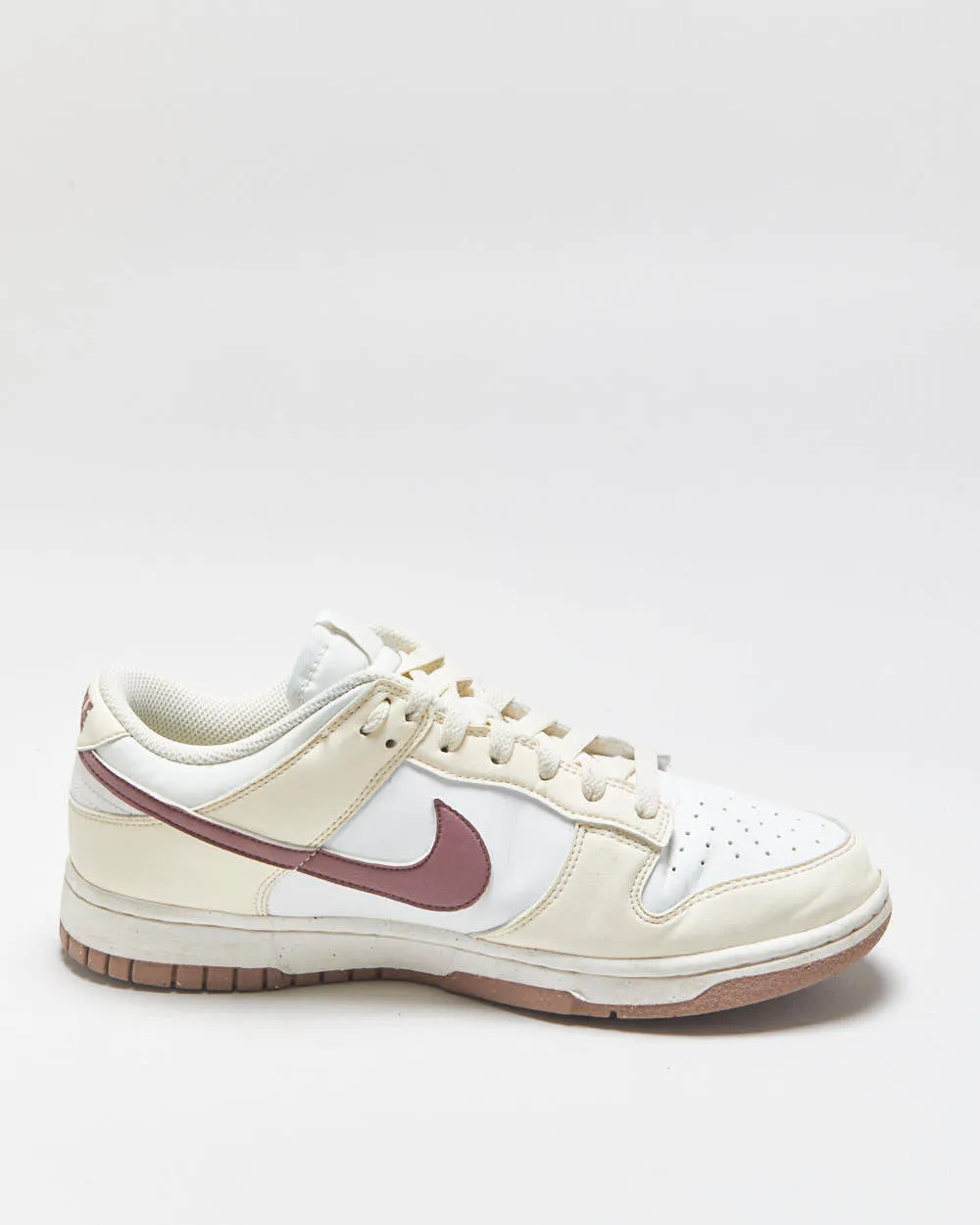 2023 Nike Dunk Low Nature Coconut/Mauve Women's Trainers - UK 6.5 sold by Rokit product image thumbnail 2