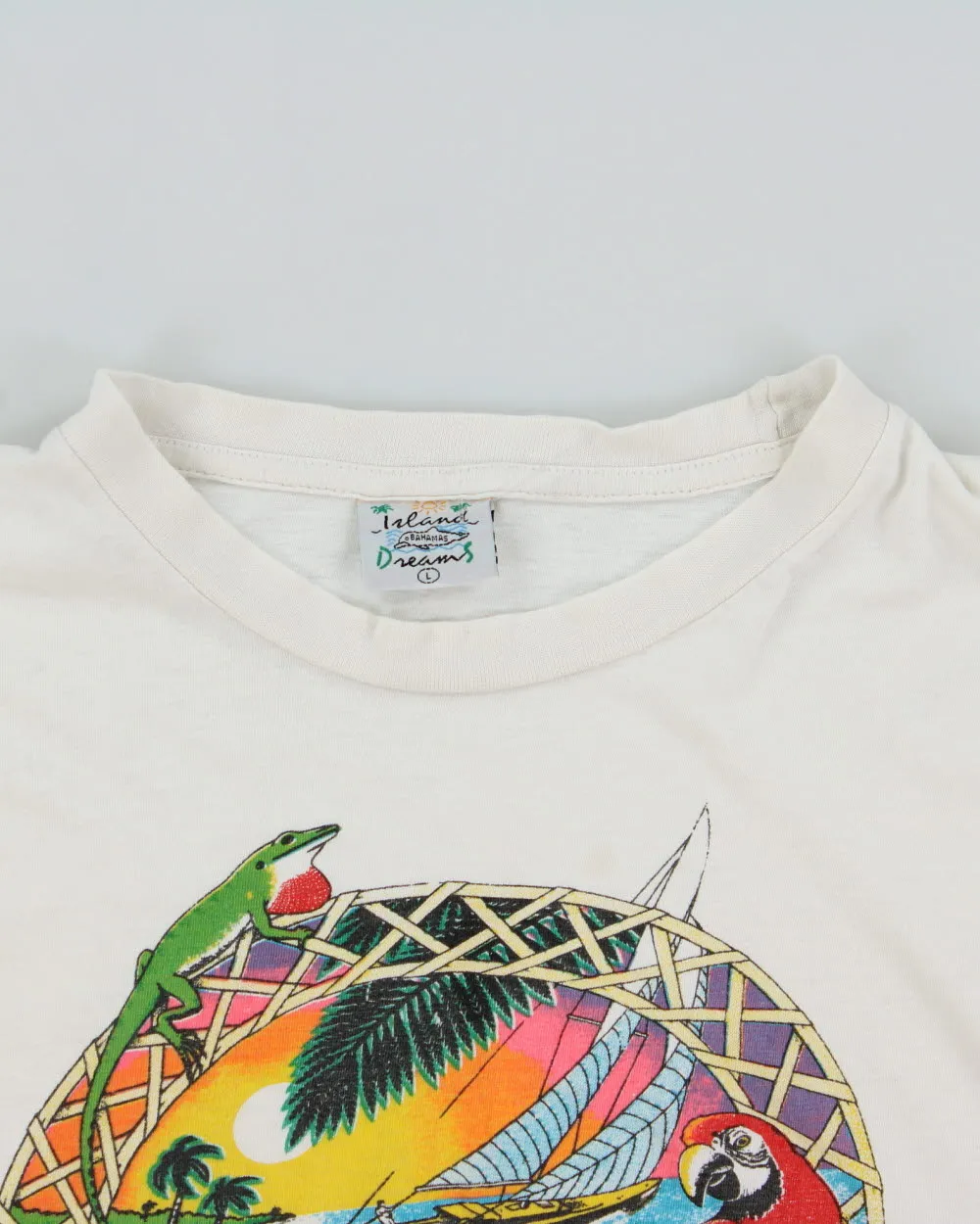 Vintage 1990s Island Dreams Bahamas Midweight Crewneck T-Shirt - L sold by Rokit product image thumbnail 3