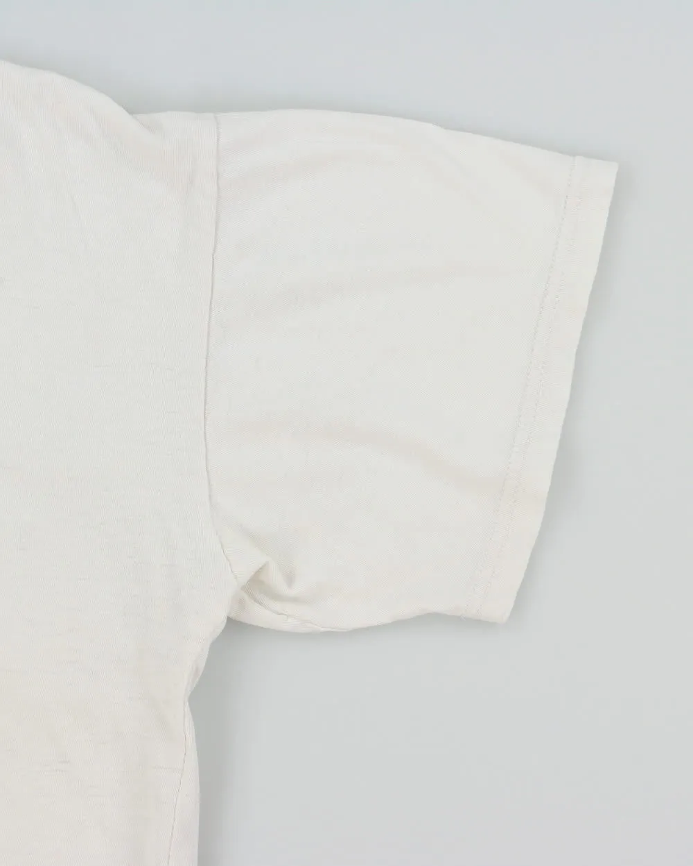 Vintage 1990s Island Dreams Bahamas Midweight Crewneck T-Shirt - L sold by Rokit product image thumbnail 5