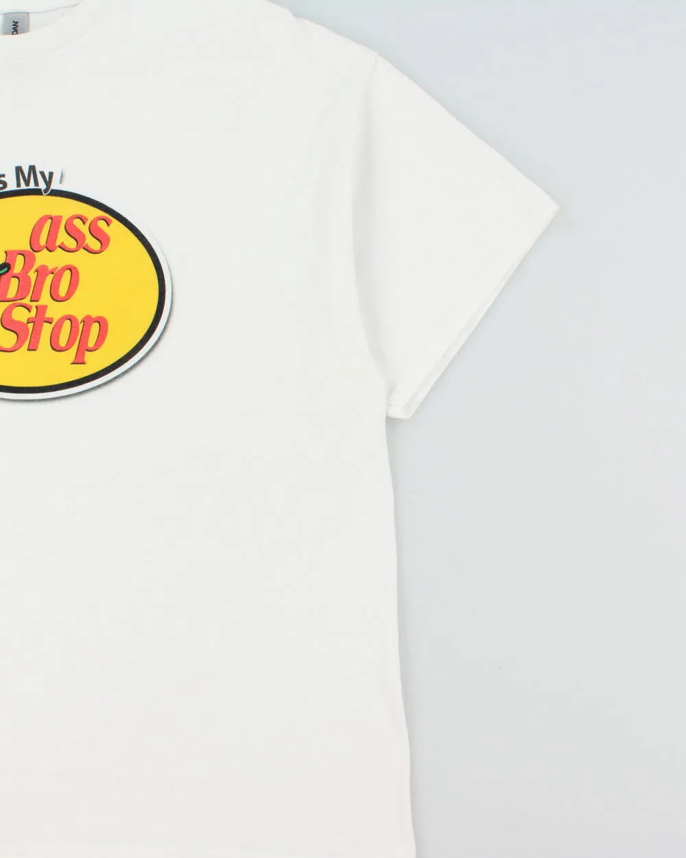 Vintage Bass Pro Shop Novelty Heavyweight Gildan Crewneck T-Shirt - XXL sold by Rokit product image thumbnail 3