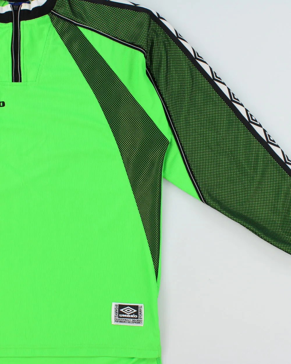 Vintage 1990s Umbro Volt Green Zip Collar Padded Long Sleeve Football Goalkeeper Shirt - L sold by Rokit product image thumbnail 3