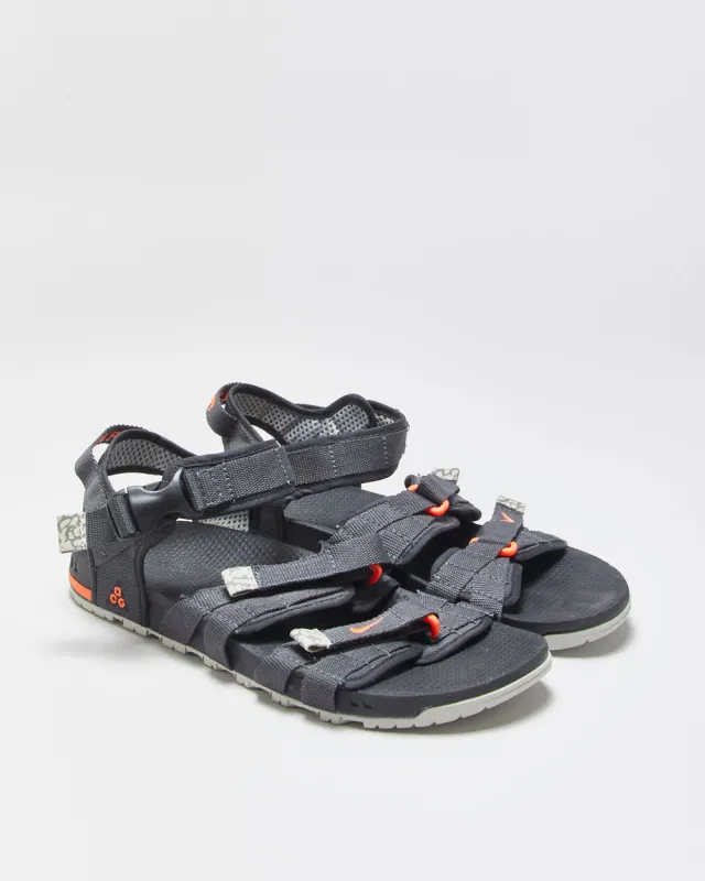 DS 2012 Nike Air ACG Santiam Cement Outdoors Sandals - UK10 made by Nike