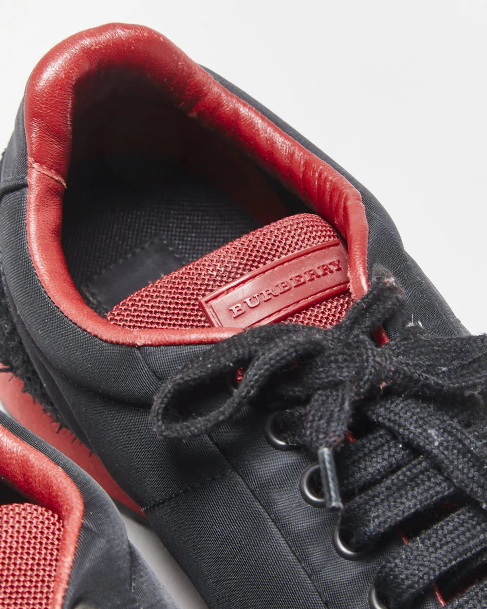Burberry Nylon Athletic Waffle Trainers - UK7.5 sold by Rokit product image thumbnail 5
