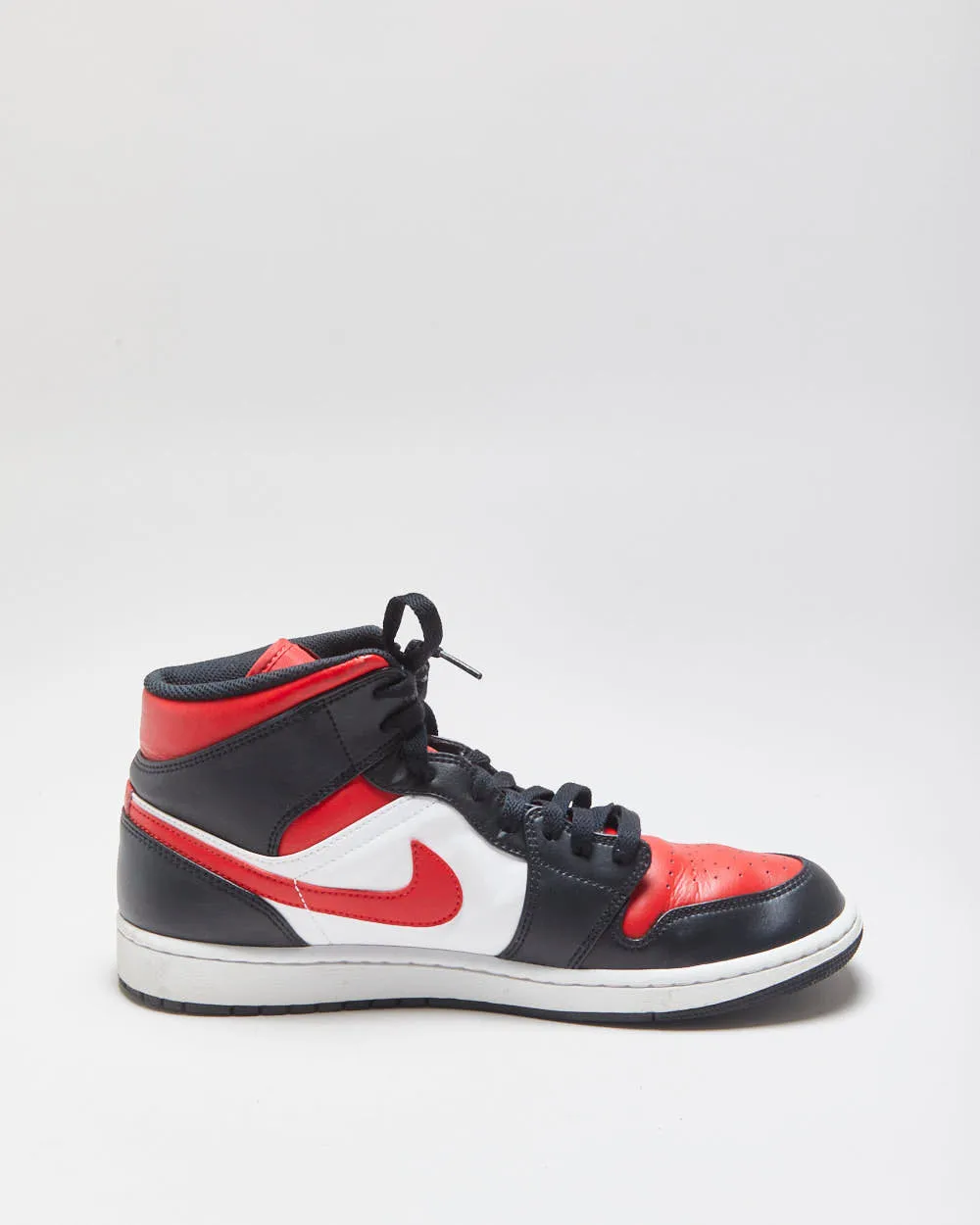 2022 Nike Air Jordan 1 Mid 'Bred Toe' Black/Fire Red/White Trainers - UK10 sold by Rokit product image thumbnail 2