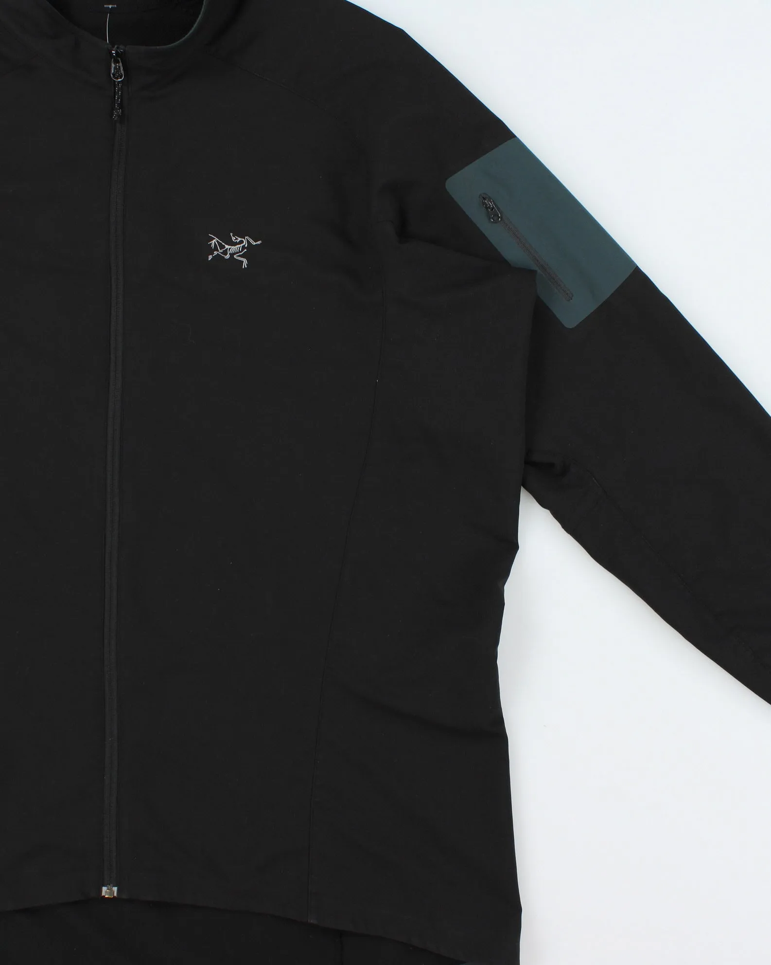 Vintage Arc'teryx Gamma MX Lightweight Soft Shell Technical Windproof Jacket - XL sold by Rokit product image thumbnail 3