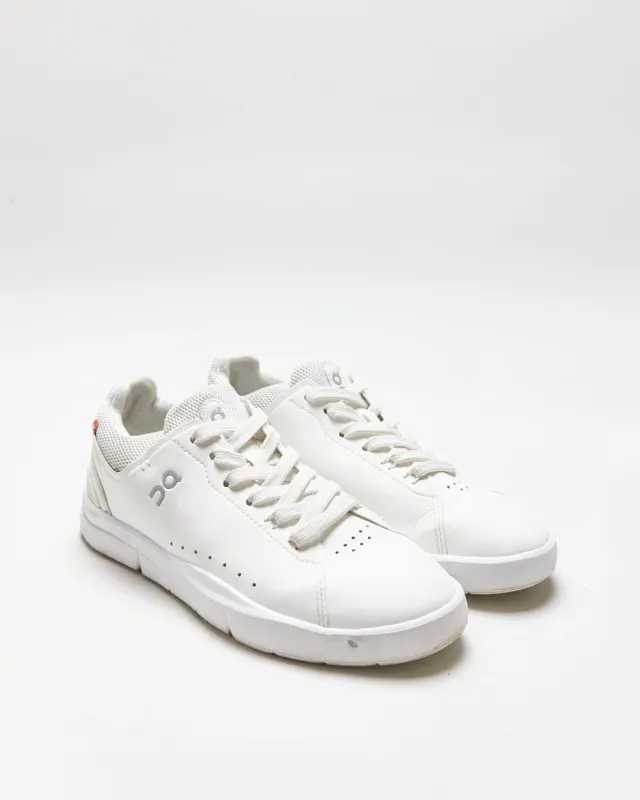 On Women's The Roger Advantage White Tennis Shoes - UK4.5 made by Rokit