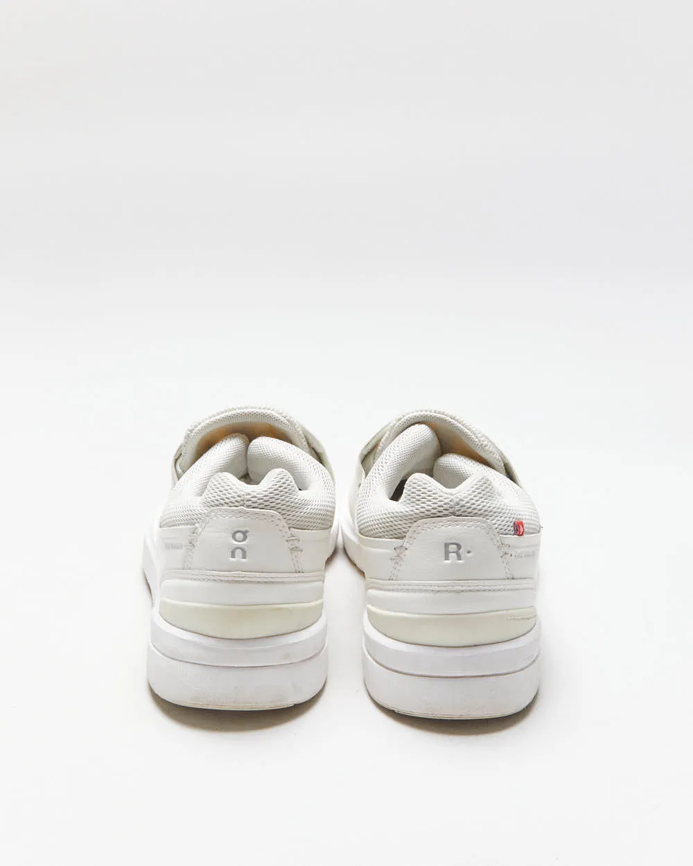 On Women's The Roger Advantage White Tennis Shoes - UK4.5 sold by Rokit product image thumbnail 4