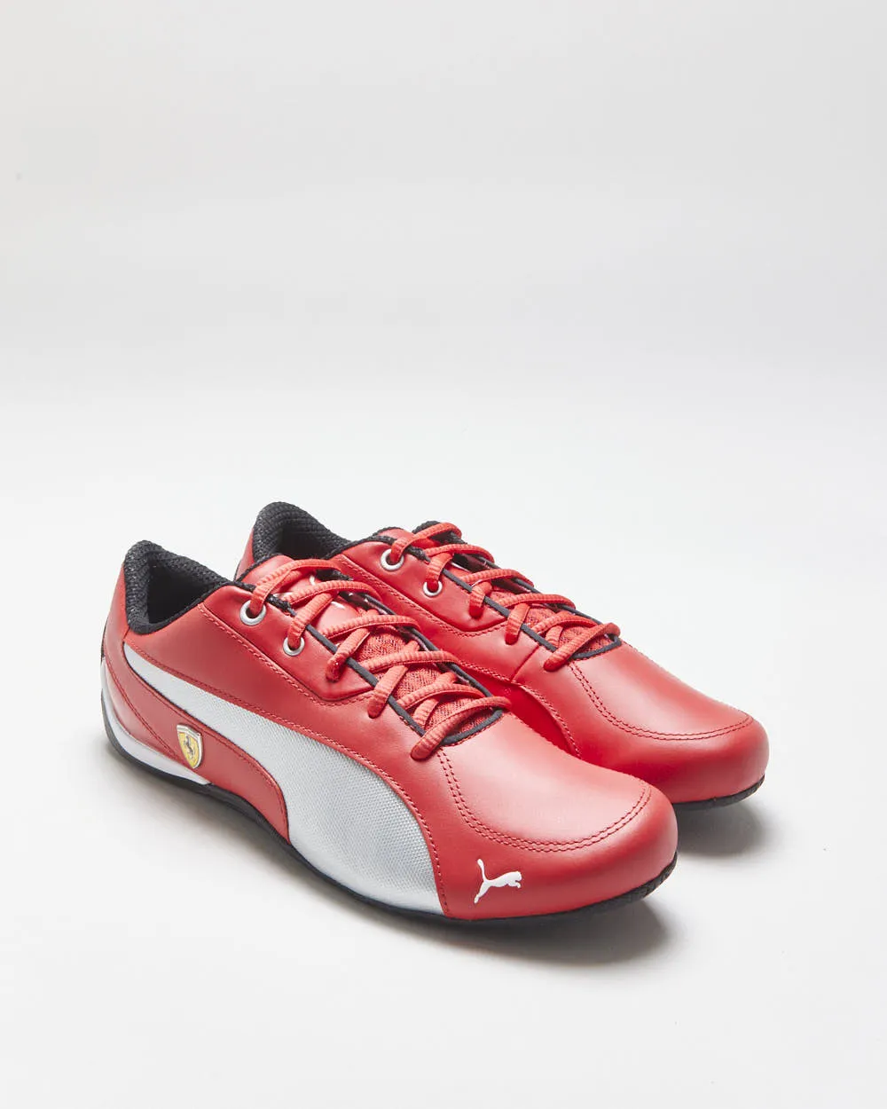 DS Puma Scuderia Ferrari Drift Cat 5 NM Trainers - UK6.5 sold by Rokit