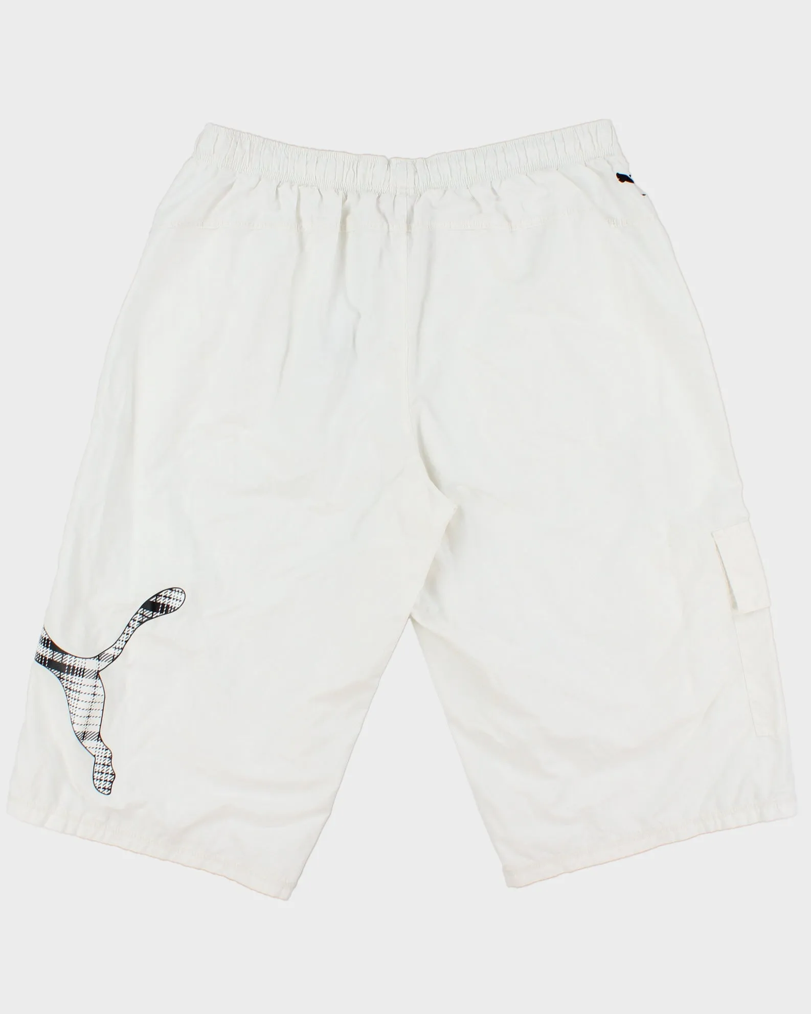 Vintage Y2K 00s Puma Multi-Pocket Relaxed Fit 3/4 Length Swim Shorts - XL sold by Rokit product image thumbnail 2