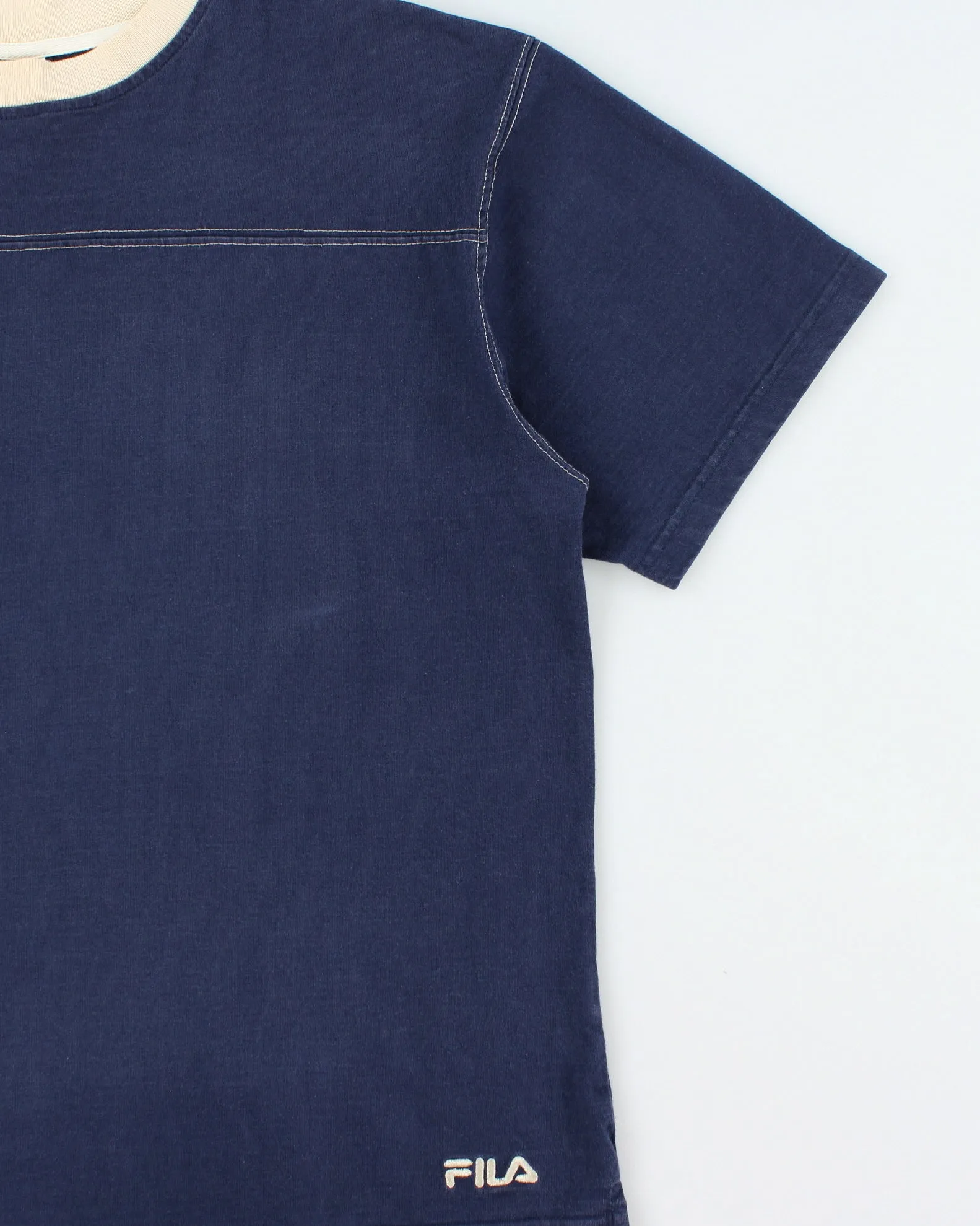Vintage 1990s Fila Heavyweight Contrast Stitch Made In Canada Crewneck T-Shirt - L sold by Rokit product image thumbnail 3