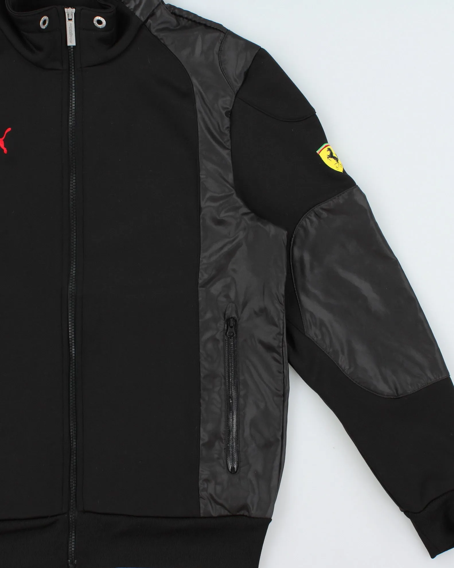 Vintage Puma Scuderia Ferrari Soft Shell F1 Racing Track Jacket - S sold by Rokit product image thumbnail 3