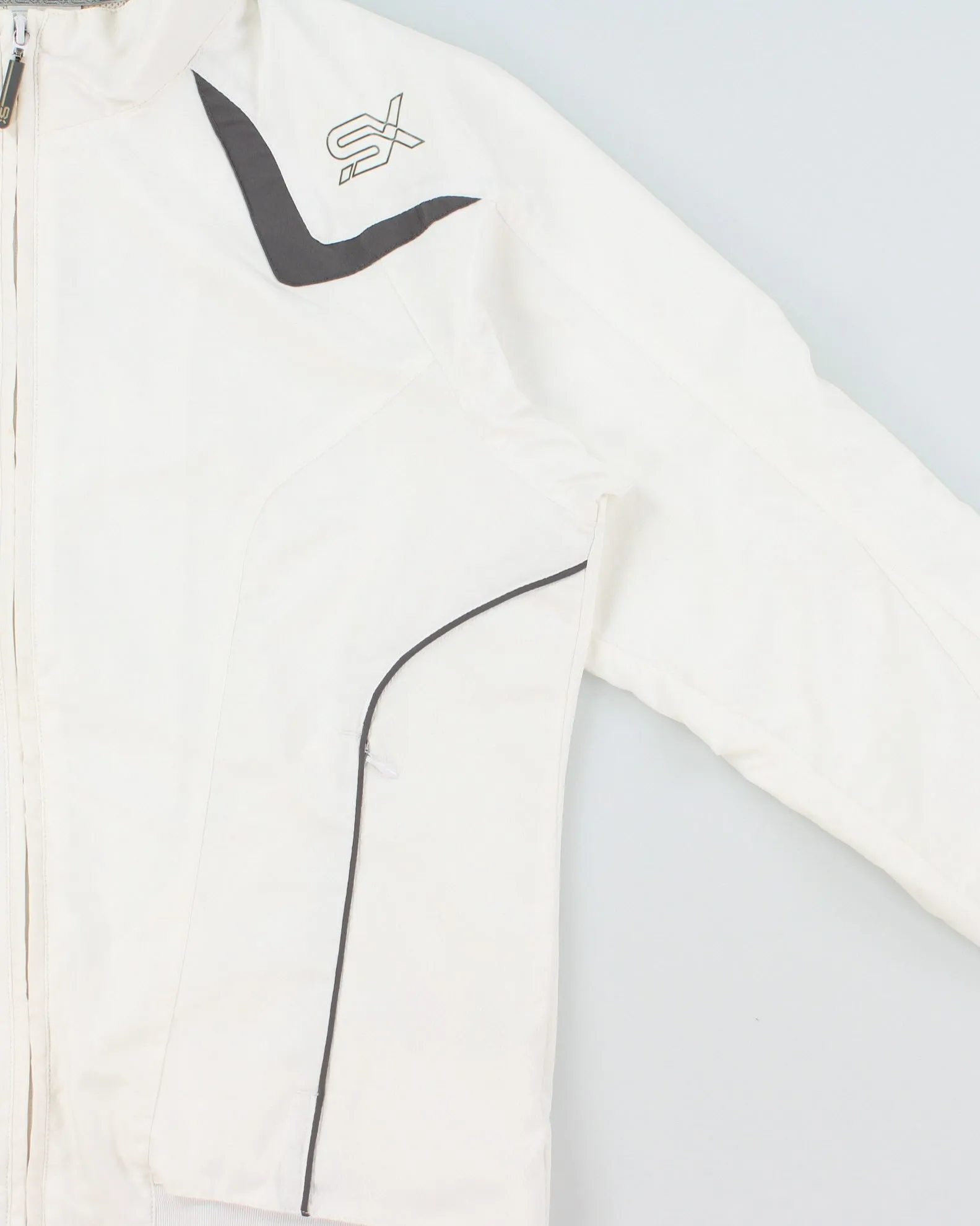 Vintage Y2K 00s Umbro SX Soft Shell Football Track Jacket - S sold by Rokit product image thumbnail 3