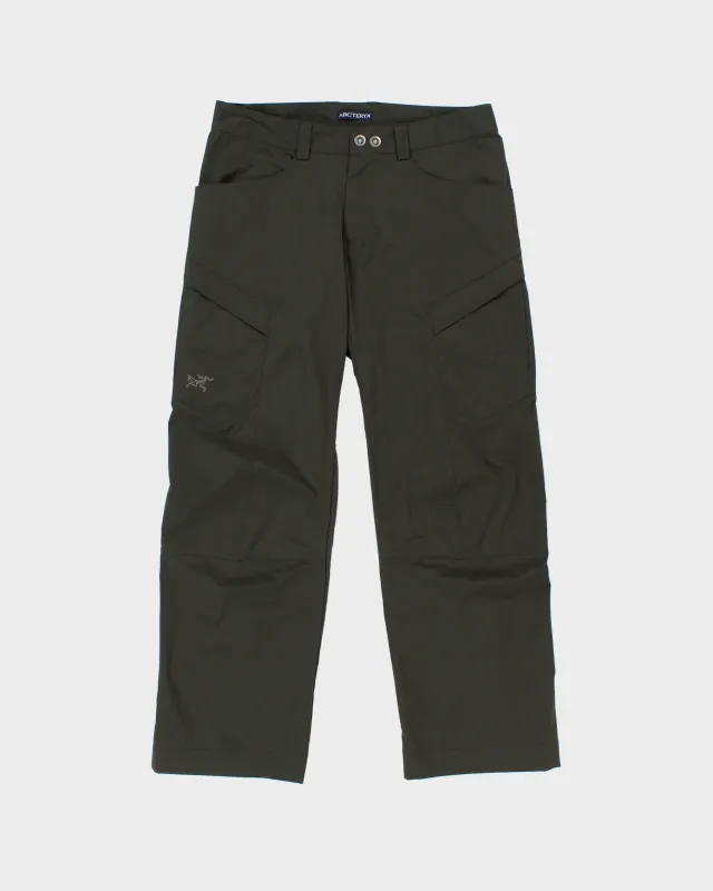 Vintage Y2K 00s Arc'teryx Khaki Gamma Mid-Rise Soft Shell Relaxed Fit Straight Leg Hiking Trousers - W32 L30 made by Arc'teryx