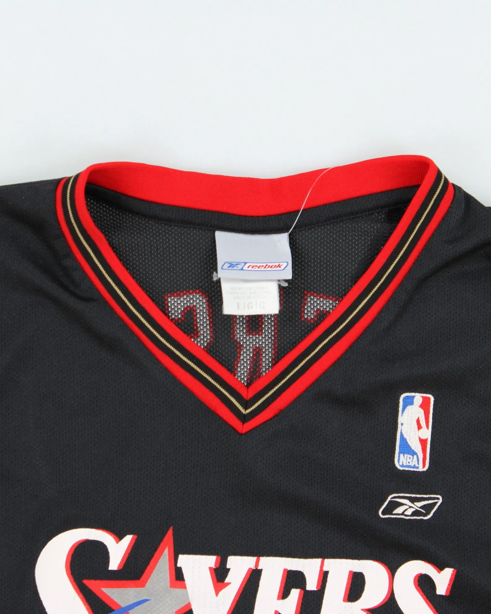 Vintage 2002-04 Reebok Philadelphia 76ers Allen Iverson NBA Away Basketball Jersey - L sold by Rokit product image thumbnail 3