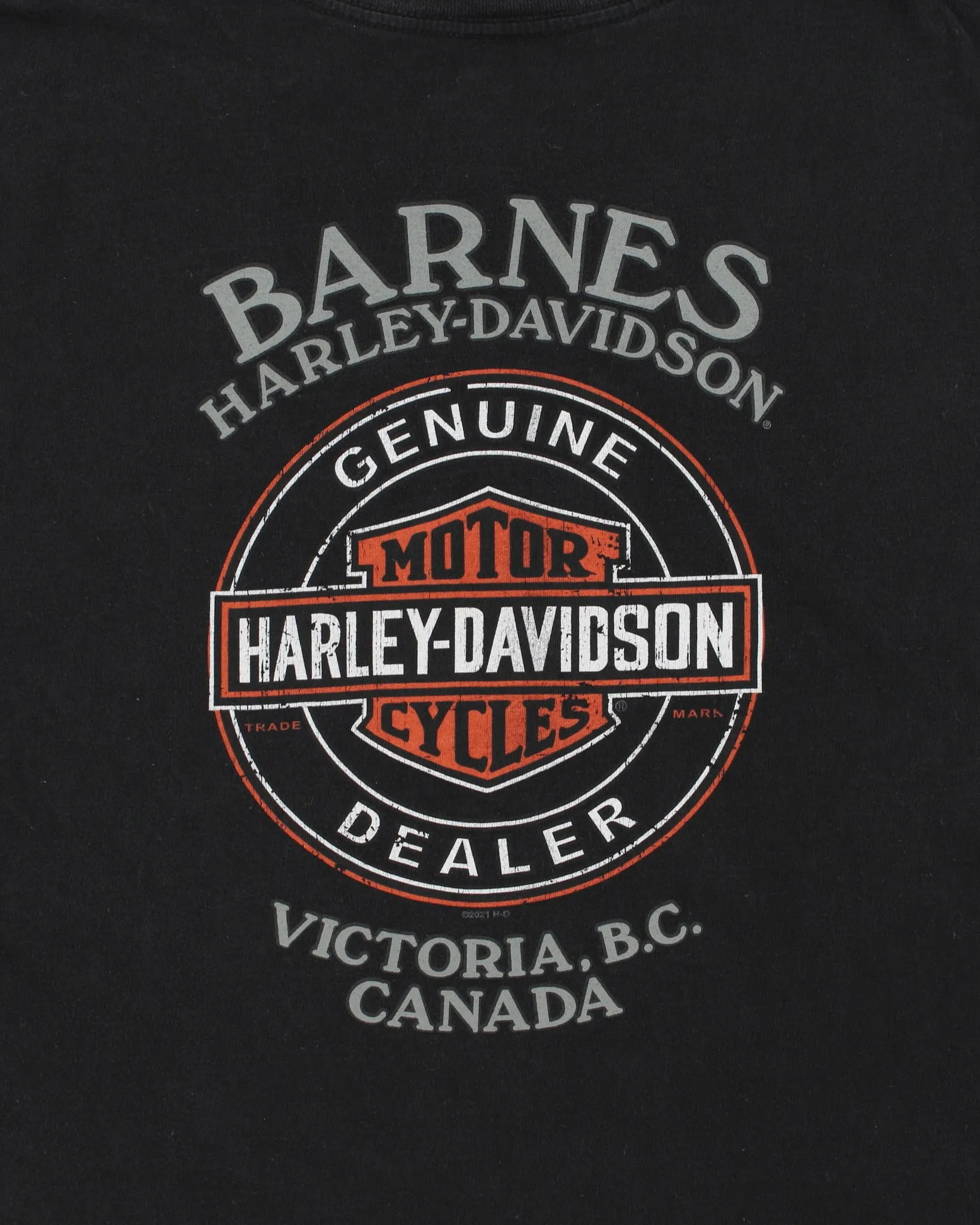 Vintage Harley Davidson Heavyweight Barnes Victoria, B.C Crewneck T-Shirt - XXL sold by Rokit product image thumbnail 4