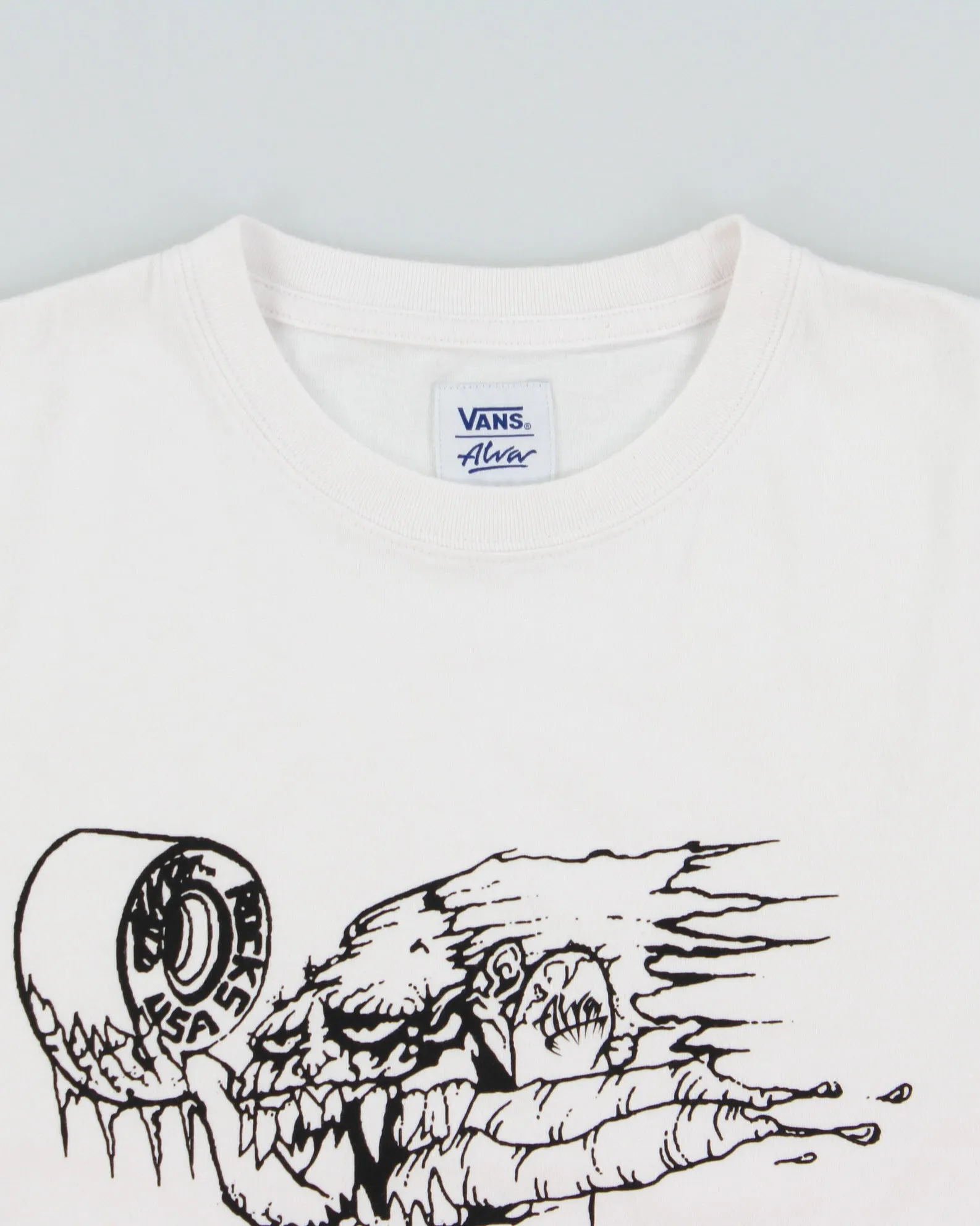 Vans x Alva Heavyweight USA Rocks Crewneck T-Shirt - S sold by Rokit product image thumbnail 5