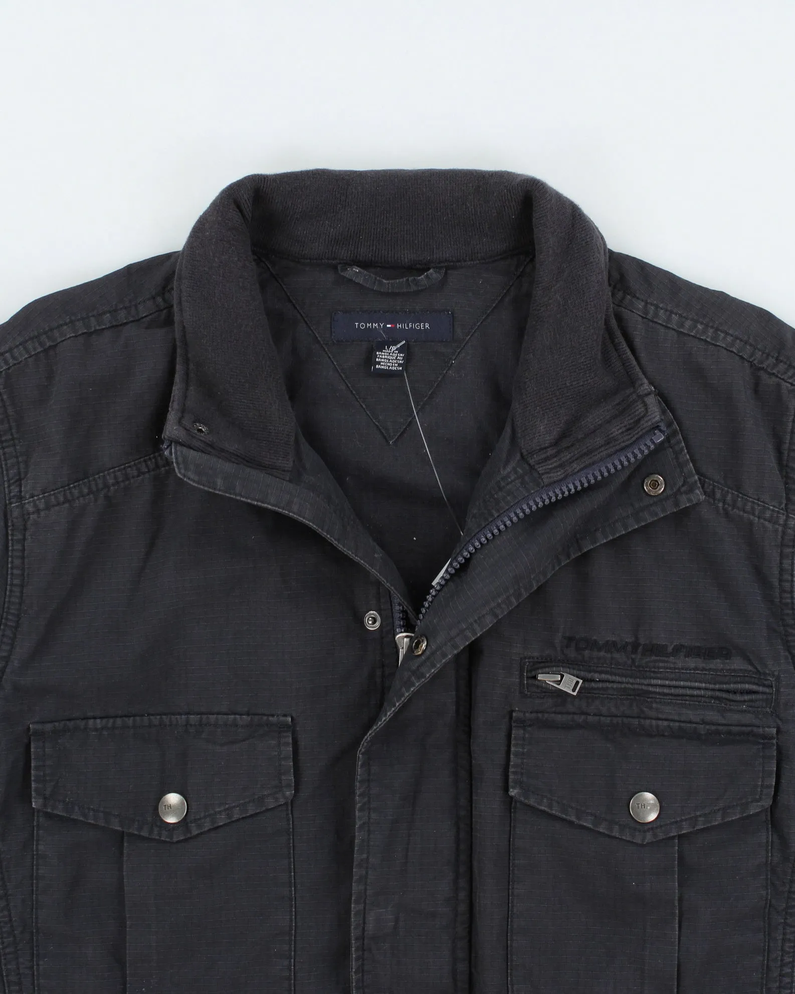 Vintage Y2K 00s Tommy Hilfiger Navy Canvas Multi-Pocket Field Jacket - L sold by Rokit product image thumbnail 5