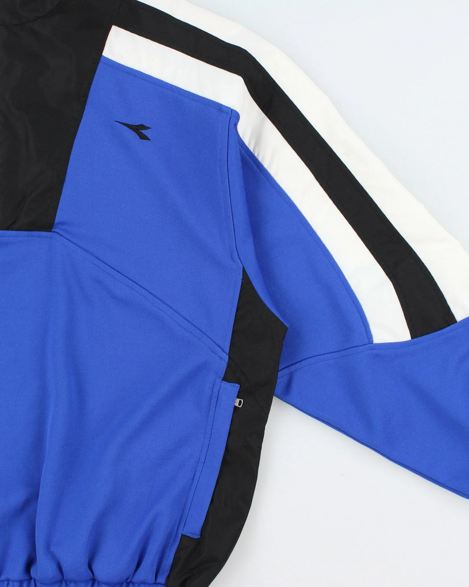 Vintage 1990s Diadora Soft Shell Funnel Neck Pullover Track Jacket - L sold by Rokit product image thumbnail 3
