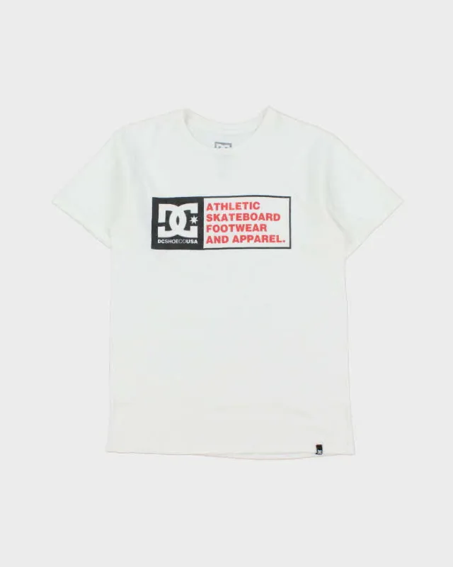 Vintage Y2K 00s DC Shoe Co. USA Heavyweight Crewneck T-Shirt - S made by Rokit