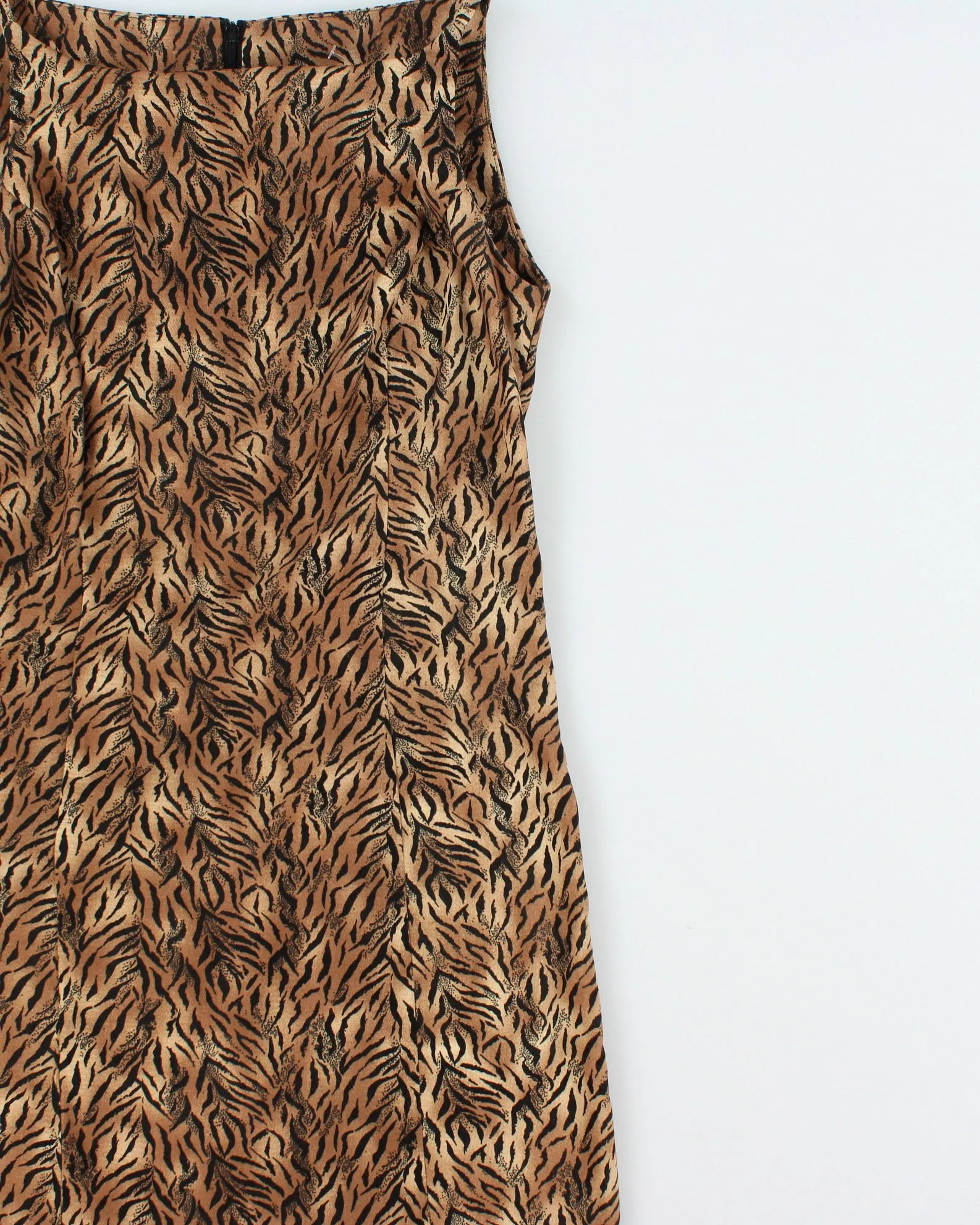 Vintage 1990s Azzara Animal Print Boat Neck Mini Dress - S sold by Rokit product image thumbnail 3