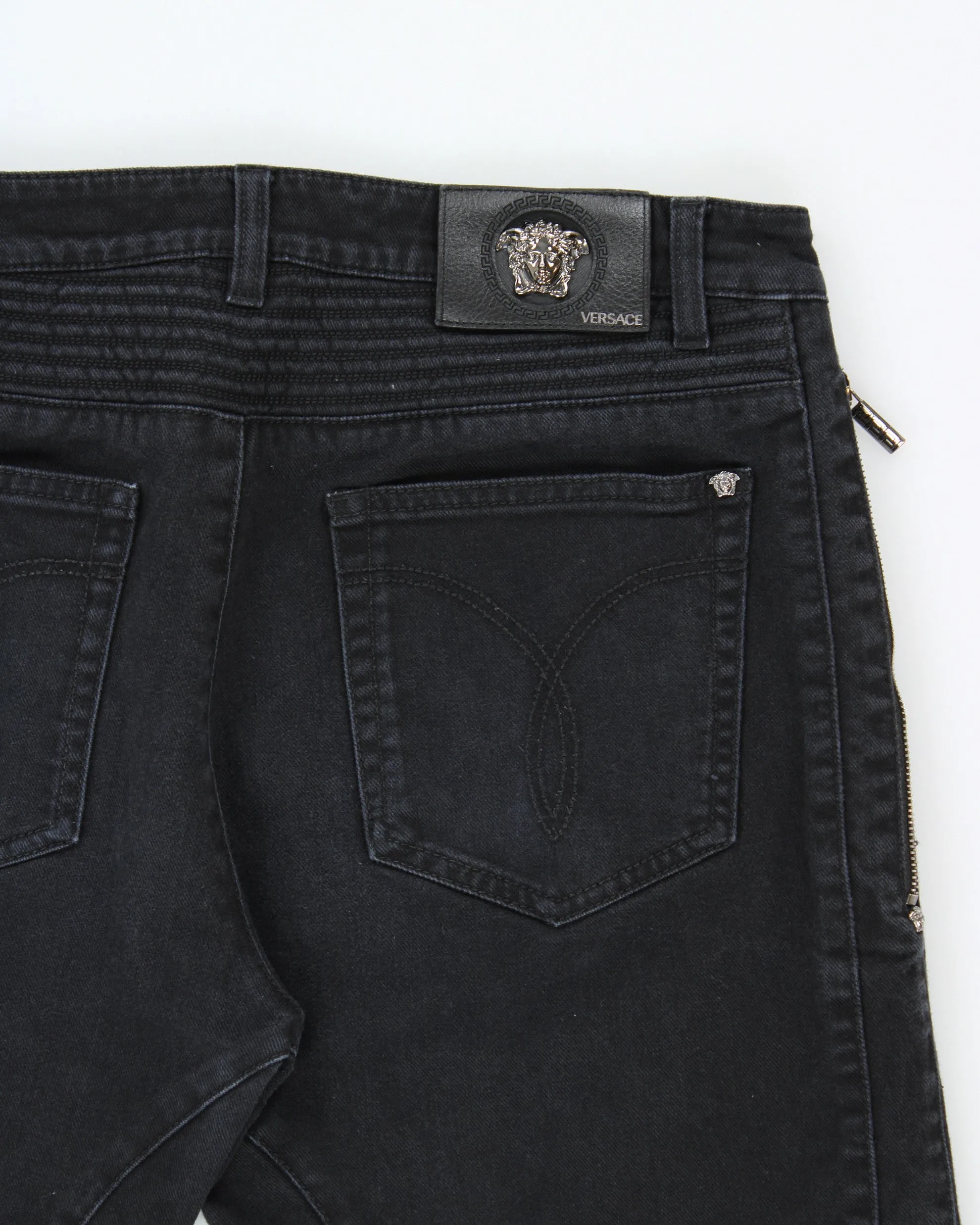 AW2016 Versace Black Low-Rise Slim Fit Motorcycle Denim Biker Jeans - W35 L30 sold by Rokit product image thumbnail 4