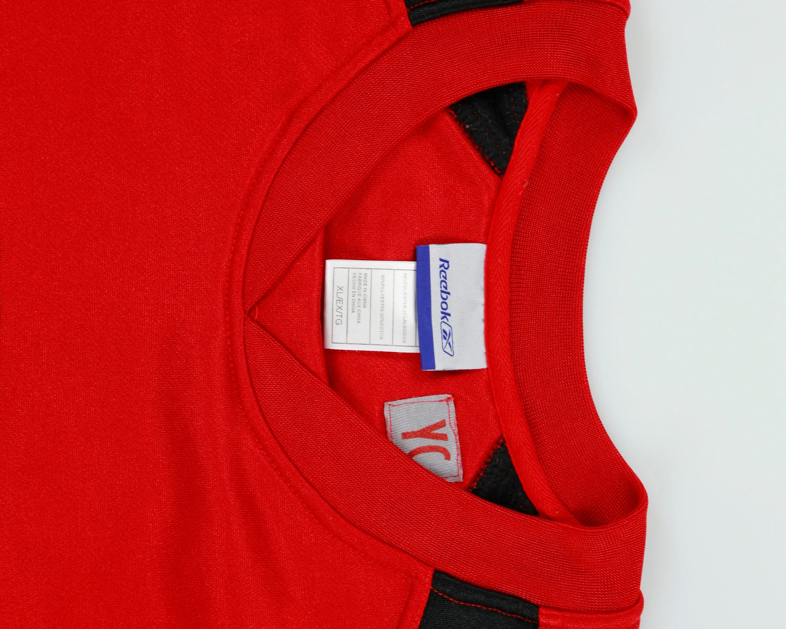 Vintage 2004 Y2K Reebok Calgary Stampeders Embroidered CFL Satin Crewneck Sweatshirt - XL sold by Rokit product image thumbnail 5