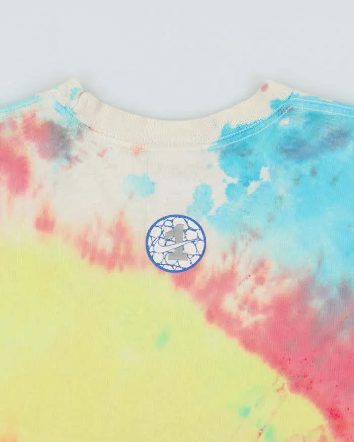 Vintage Y2K 00s Nike World Soccer #1 Centre Swoosh Ti-Dye Heavyweight Silver Tag Crewneck T-Shirt - L sold by Rokit product image thumbnail 4