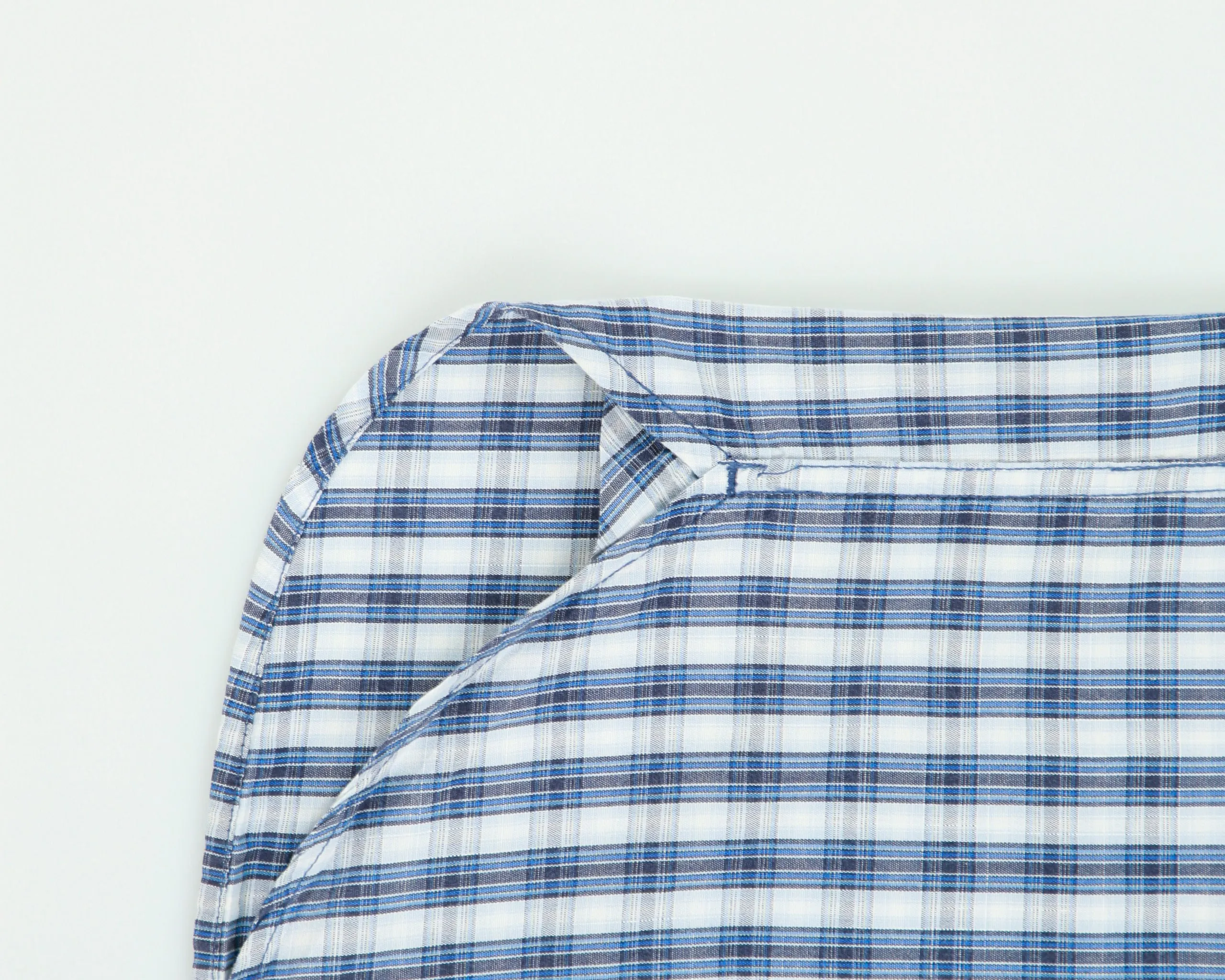 Vintage Y2K 00s Levi's Plaid Regular Fit Short Sleeve Shirt - L sold by Rokit product image thumbnail 4