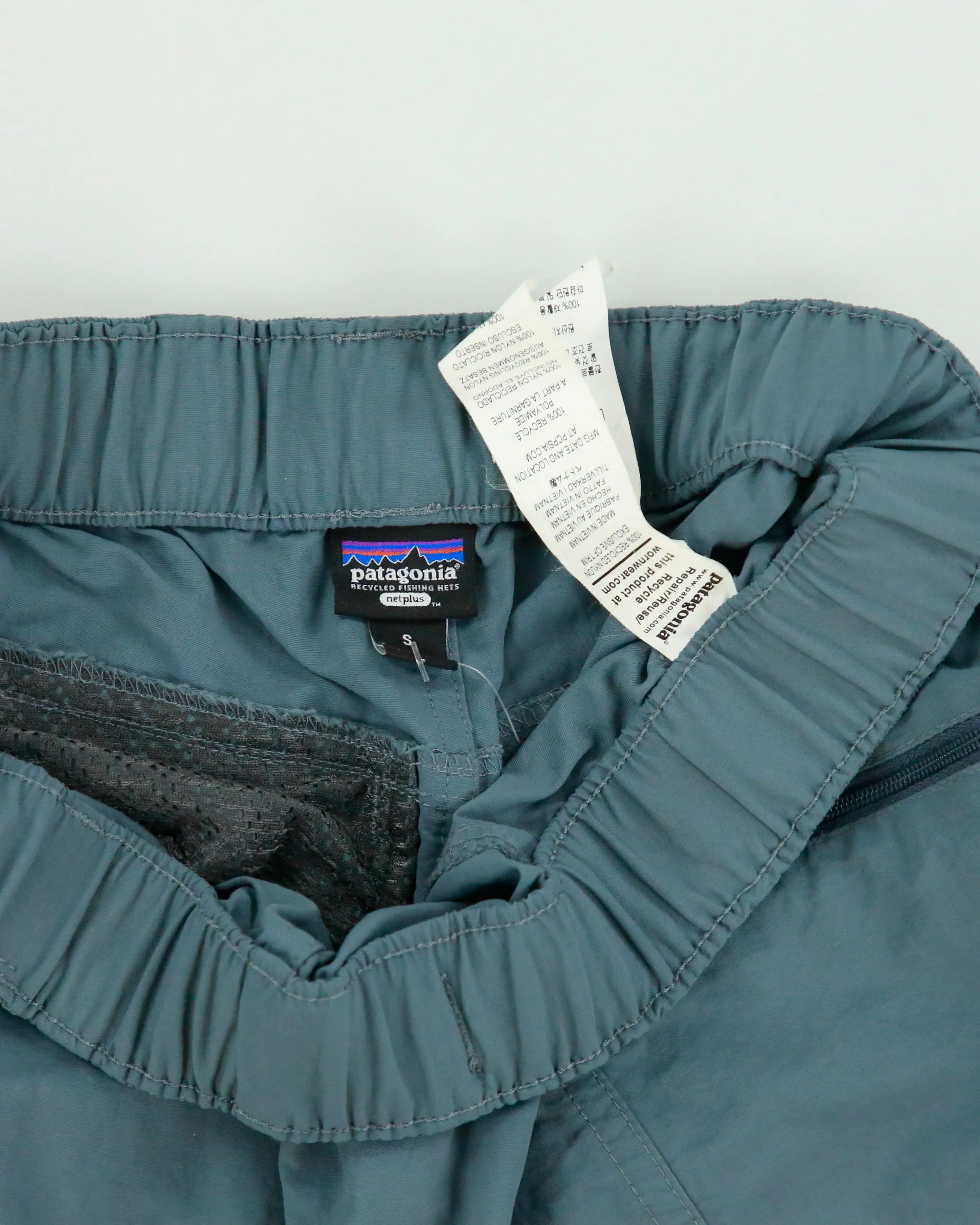 Vintage 2000s Patagonia Recycled Netplus Shorts - S sold by Rokit product image thumbnail 5