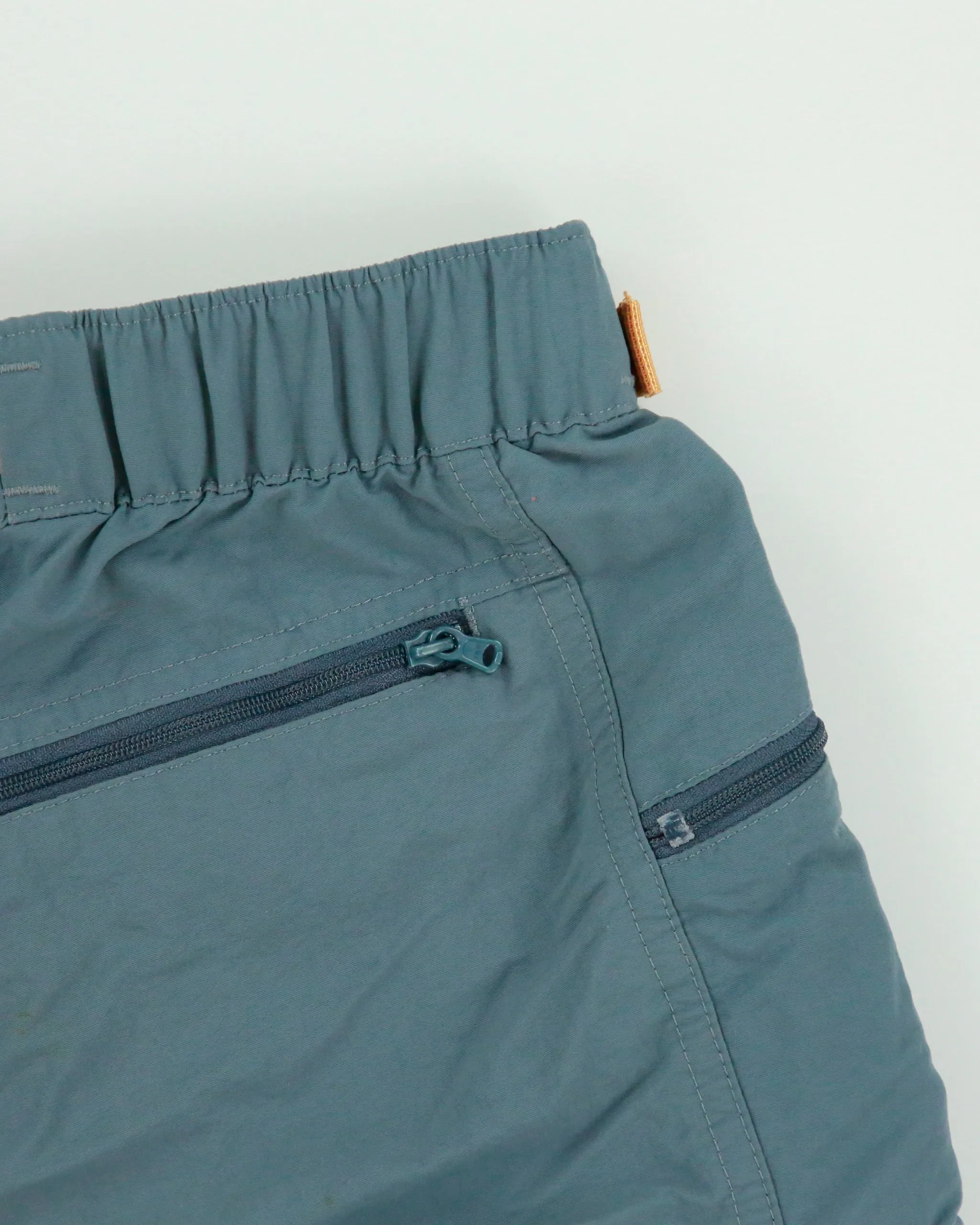 Vintage 2000s Patagonia Recycled Netplus Shorts - S sold by Rokit product image thumbnail 4