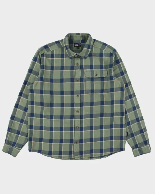 Vintage 2000s Patagonia Organic Cotton Long Sleeve Plaid Flannel Shirt - L made by Patagonia