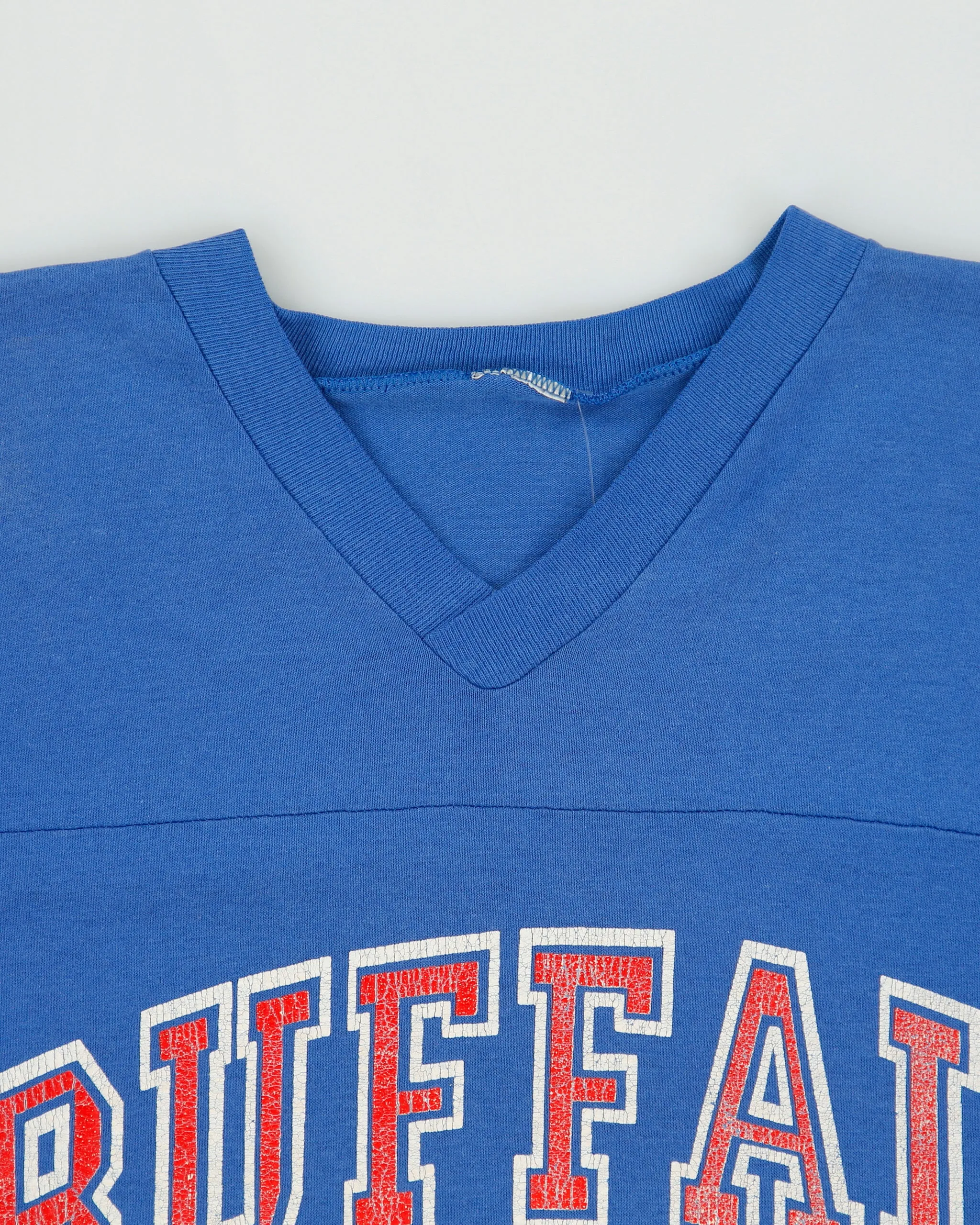 Vintage 1992 Buffalo Bills Heavyweight NFL Single Stitch Made In USA V-Neck American Football T-Shirt - L sold by Rokit product image thumbnail 5