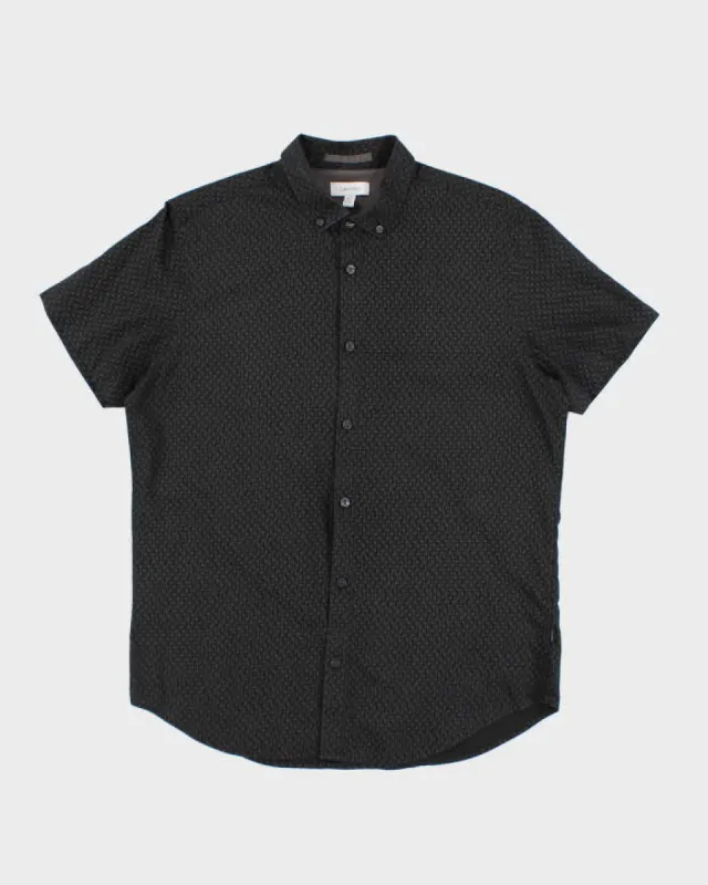 Mens Black Patterned Calvin Klein Button Up Shirt - M sold by Rokit