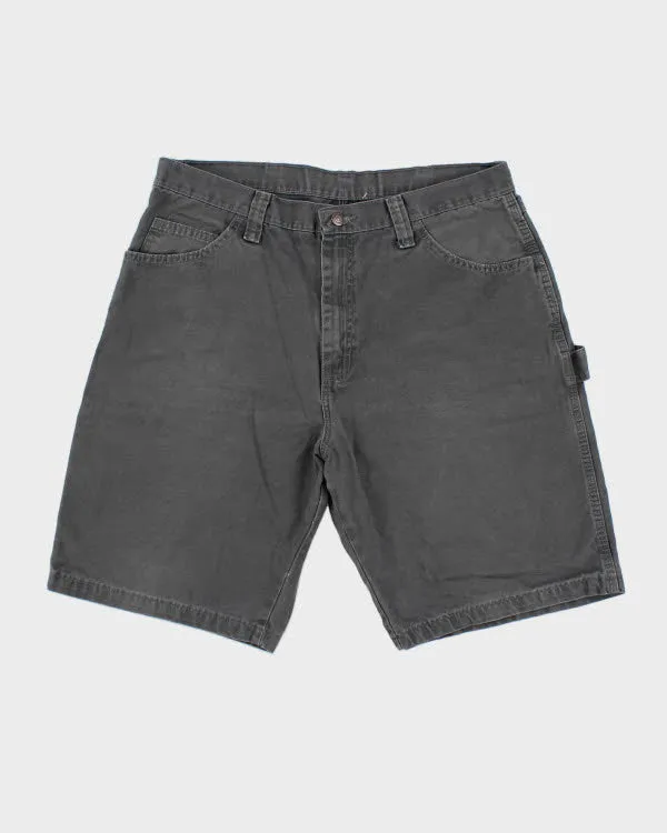 Vintage Wrangler Workwear Shorts - W34 L10 sold by Rokit