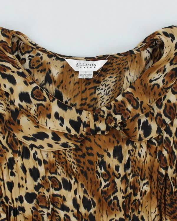 Y2k 00s Allison Taylor Leopard Ruffle Top - L sold by Rokit product image thumbnail 3