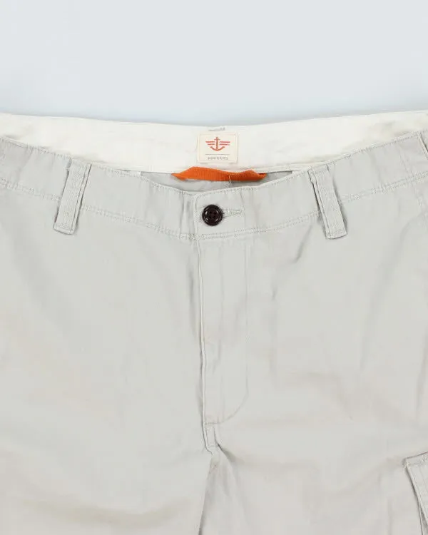 Vintage Docker Lightweight Cargo Shorts - W34 L11 sold by Rokit product image thumbnail 3