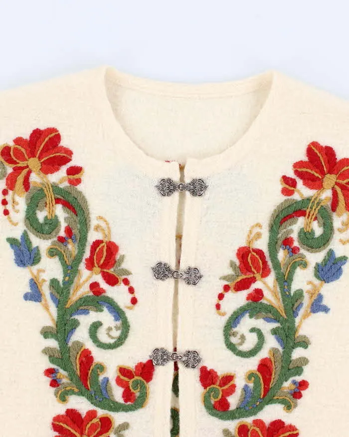 Vintage Women's Cream Floral Print Knit Vest - L sold by Rokit product image thumbnail 3