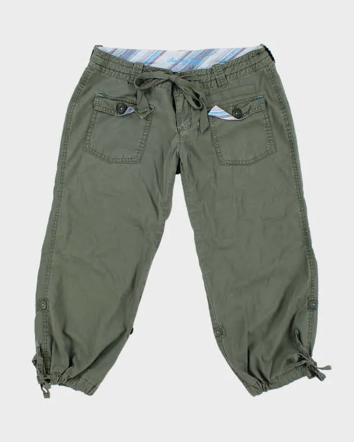 Y2k 00s Khaki Capri Trousers - W32 sold by Rokit