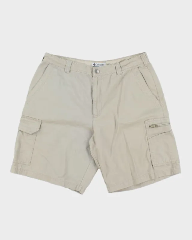 Columbia Hiking Cargo Shorts - W36 sold by Rokit
