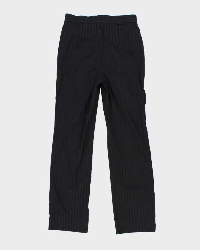 Vintage Versace Jeans Couture Black Cropped Trousers - W26 L27 sold by Rokit product image thumbnail 2