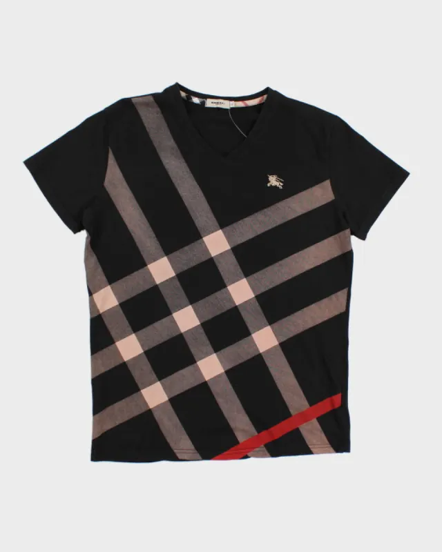 Vintage 00s Burberry V Neck T-Shirt - XL sold by Rokit