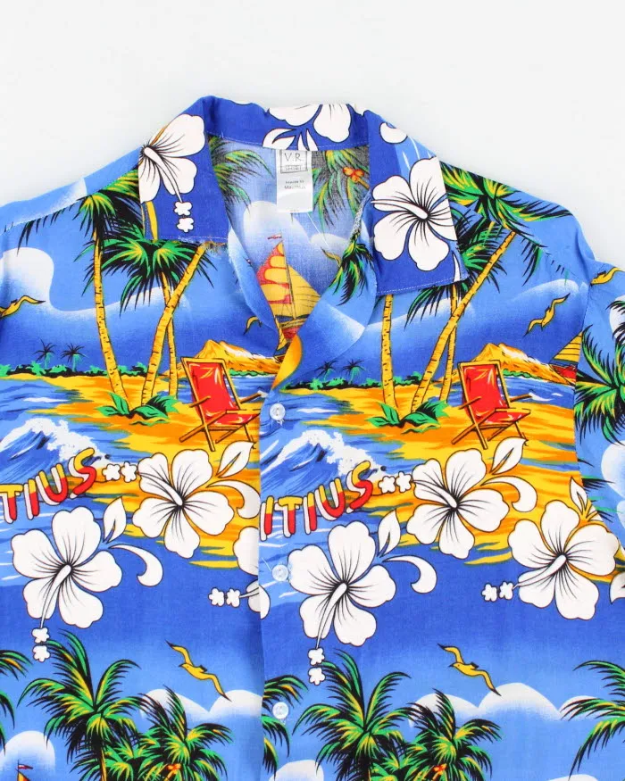 Vintage Men's Hawaiian Print Shirt - M sold by Rokit product image thumbnail 3