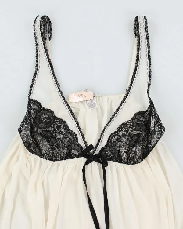 Deadstock Victoria's Secret Cami - L sold by Rokit product image thumbnail 3