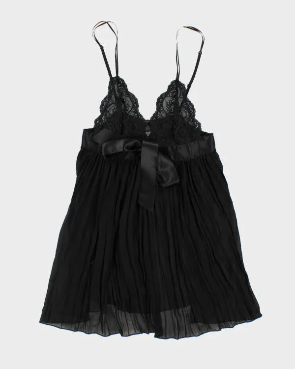 Y2k 00s Victoria's Secret Black Pleated Cami - S sold by Rokit